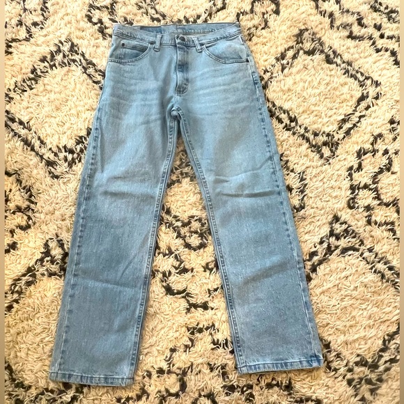 Wrangler | Jeans | Mens Wrangler Regular Stretch Fit Light Wash Denim ...